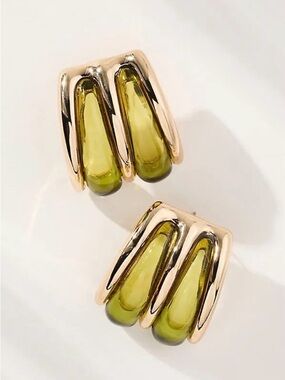 8 Other Reasons Gia Stud Earrings